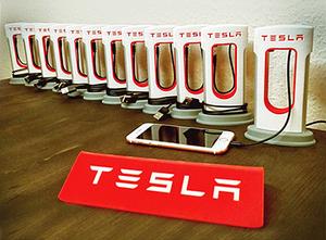 TESLA_minatura_duza_thumb-1